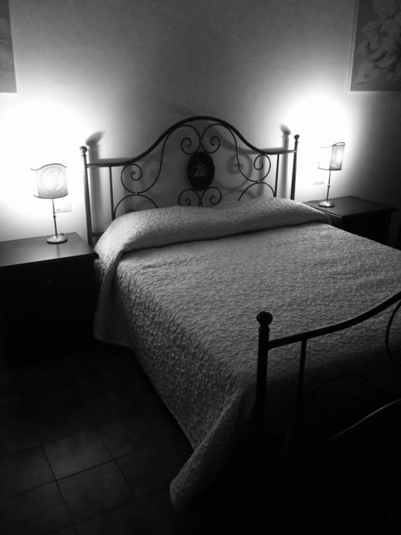 B&B La Dimora Del Capitano Fabriano Zimmer foto